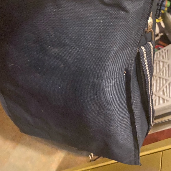 Thirty-One Spirit Collection Cooler Bag with strap - Picture 5 of 8